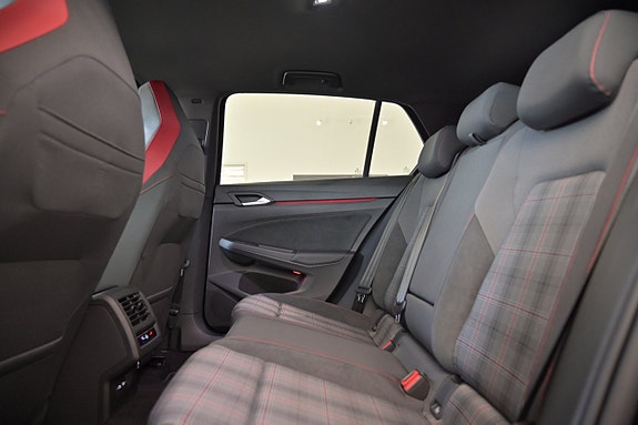 Volkswagen Golf I 26 of 27