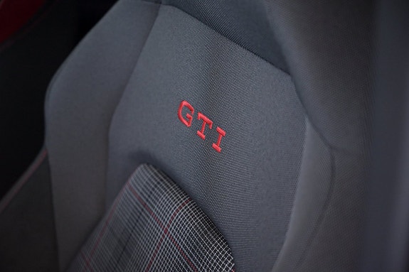 Volkswagen Golf I 22 of 27