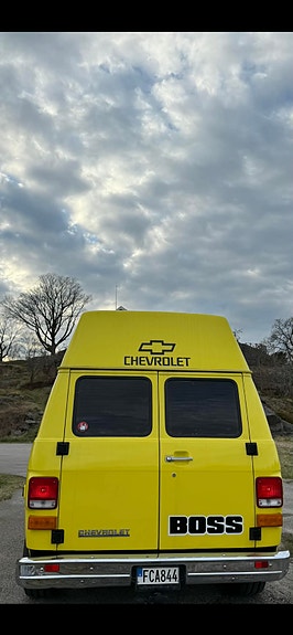 Chevrolet Chevy Van 5 of 5