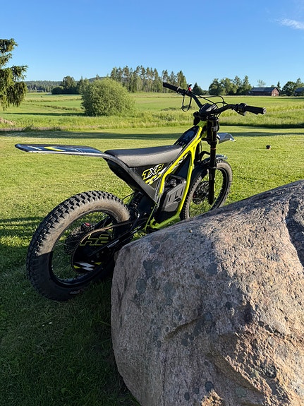 Triumph txp 24 2 of 4