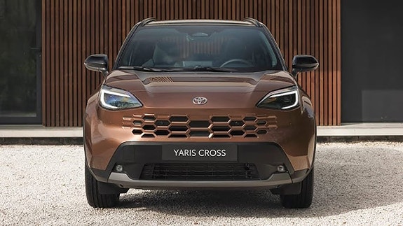 Toyota Yaris Cross 2 of 3