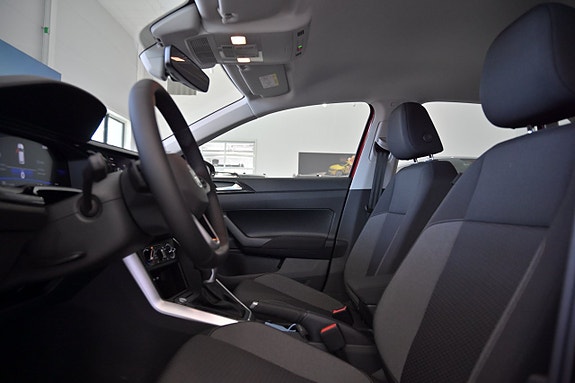 Volkswagen Polo 20 of 25