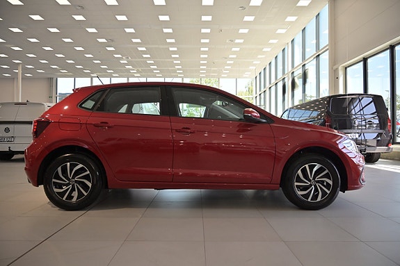 Volkswagen Polo 6 of 25