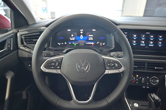 Volkswagen Polo 13 of 25
