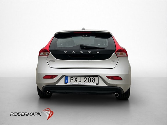 Volvo V40 6 of 28