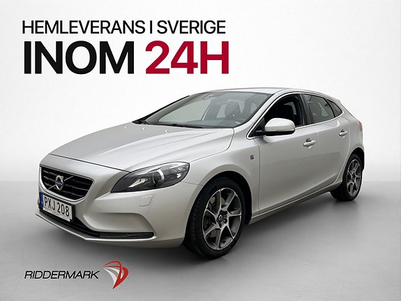 Volvo V40 3 of 28