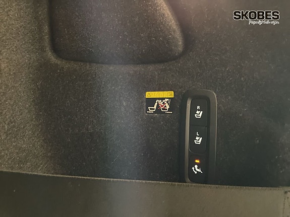 Volvo XC40 19 of 21