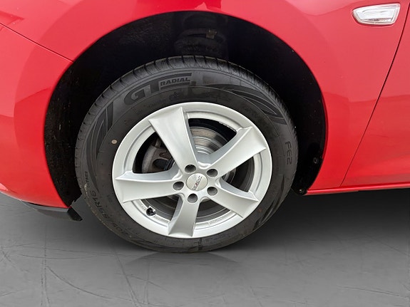 Opel Astra 10 of 30