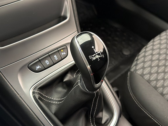 Opel Astra 25 of 30