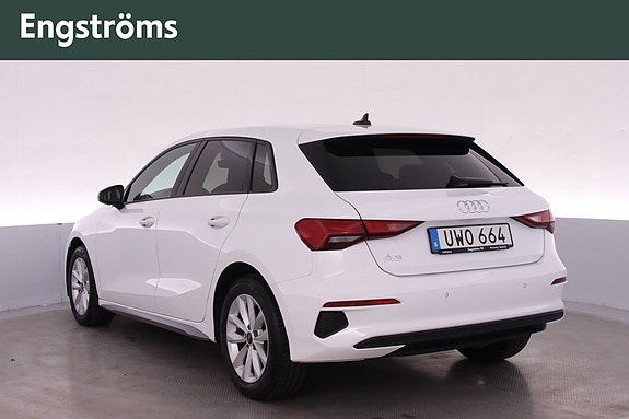 Audi A3 4 of 5