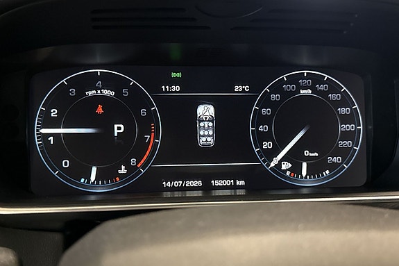 Land Rover Range Rover Sport 21 of 24