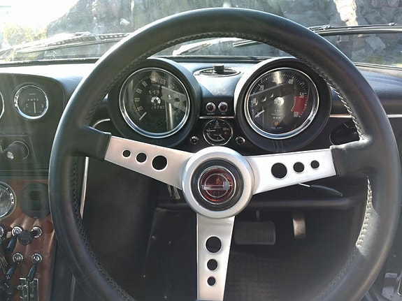 Jensen Interceptor 4 of 6
