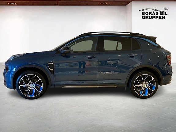 Lynk & Co 01 3 of 14