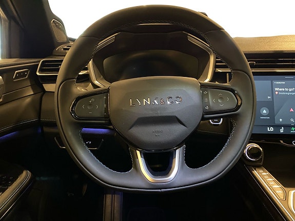 Lynk & Co 01 10 of 14
