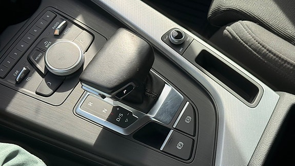 Audi A4 18 of 30