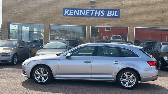Audi A4 7 of 30