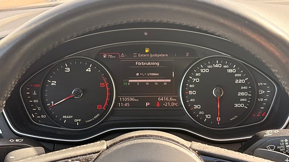 Audi A4 13 of 30