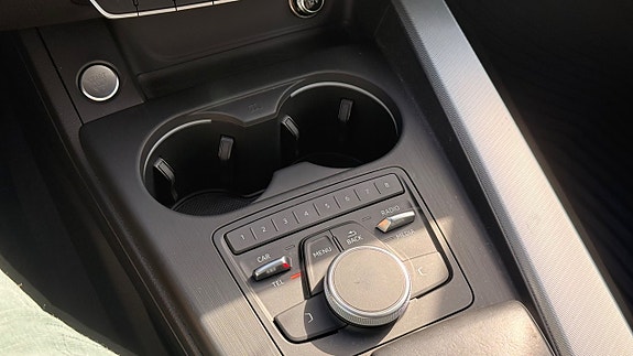 Audi A4 17 of 30
