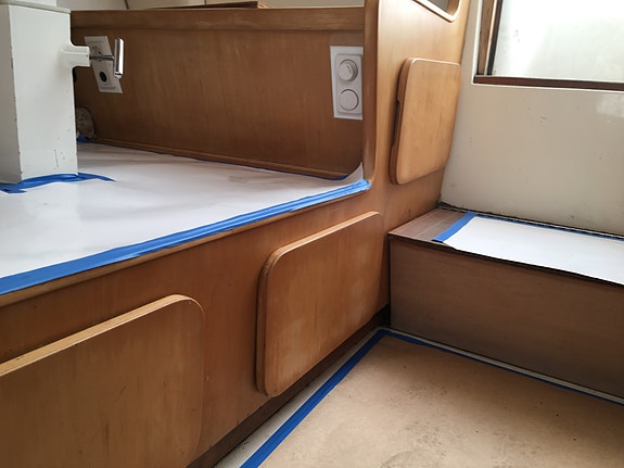 Bertram 28 Flybridge Cruiser 1993 – klassisk kvalitetsbåt med stor potential 11 of 16