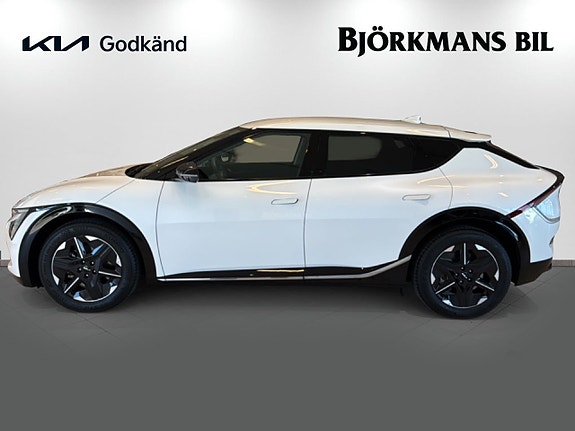 Kia EV6 4 of 5