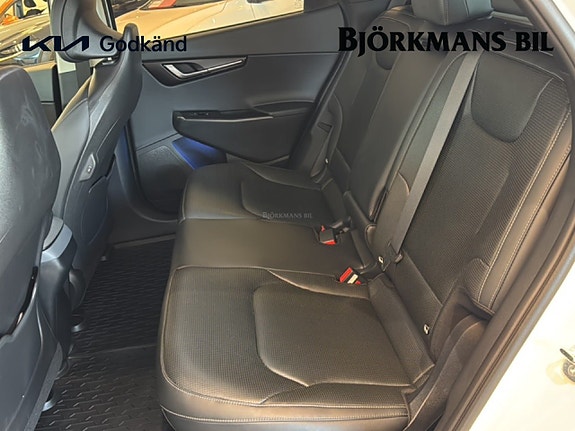 Kia EV6 9 of 14