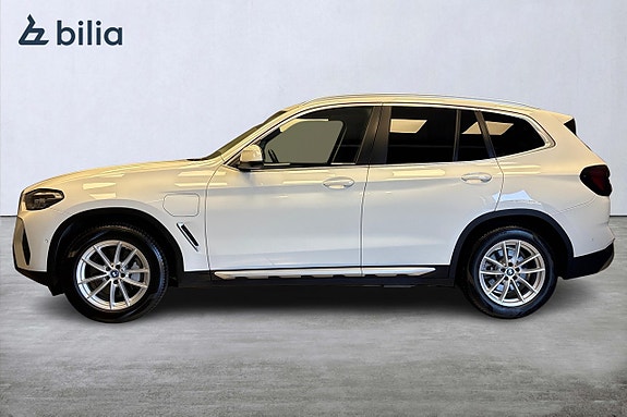 BMW X3 4 of 5
