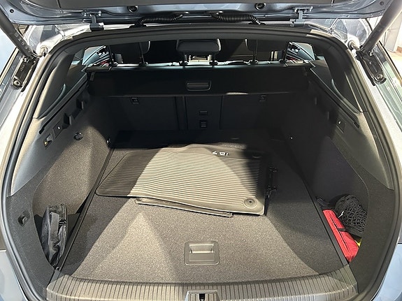 Volkswagen ID.7 27 of 27