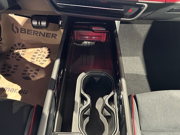 Volkswagen ID.7 15 of 27