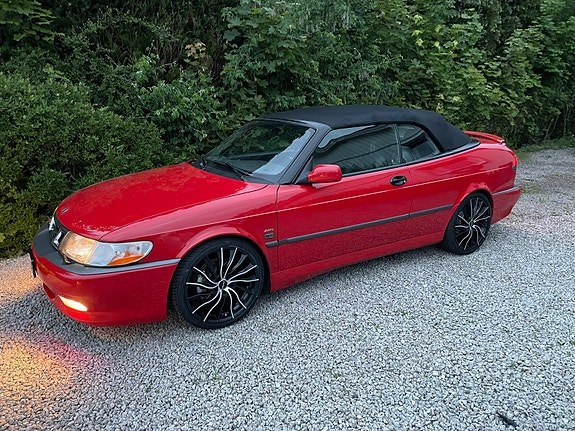 Saab 9-3 2 of 5