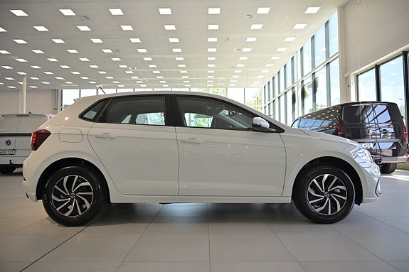 Volkswagen Polo 6 of 26
