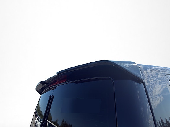 Volkswagen Multivan 14 of 30