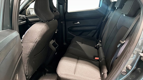 Dacia Duster 5 of 5