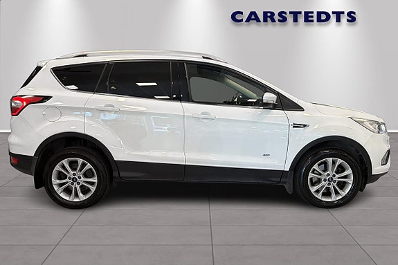 Ford Kuga 2 of 5