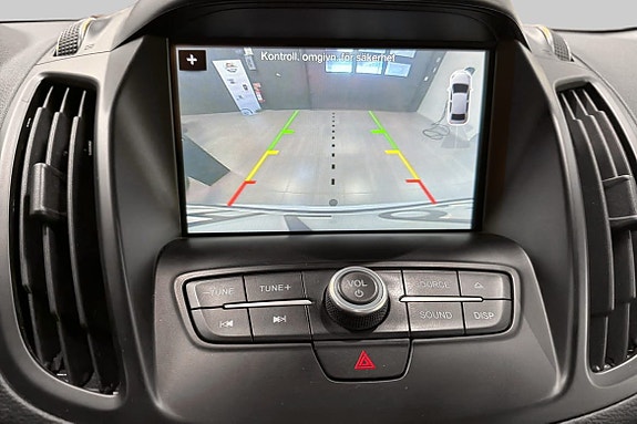 Ford Kuga 10 of 15