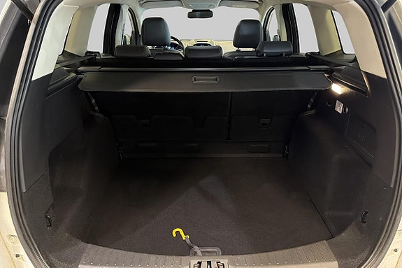 Ford Kuga 6 of 15