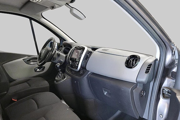 Renault Trafic 4 of 5