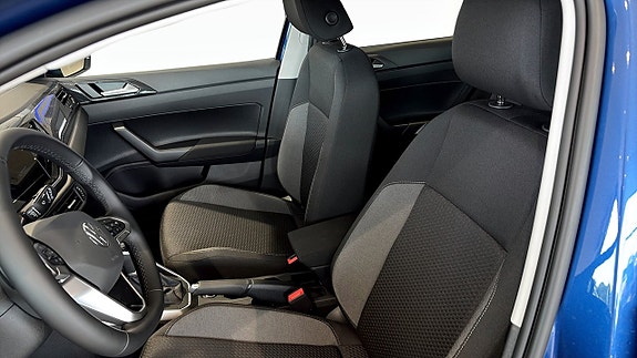 Volkswagen Polo 8 of 12