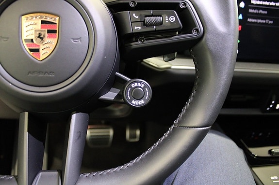 Porsche Cayenne S 14 of 20