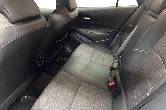 Toyota Corolla 14 of 22