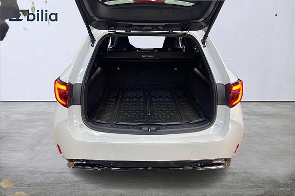 Toyota Corolla 13 of 22