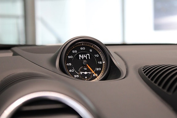 Porsche 718 Spyder RS 11 of 19