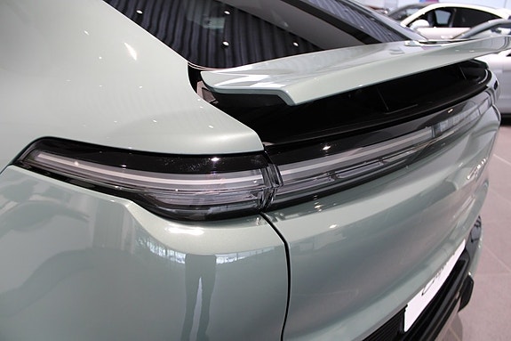 Porsche Cayenne Coupe 4 of 18
