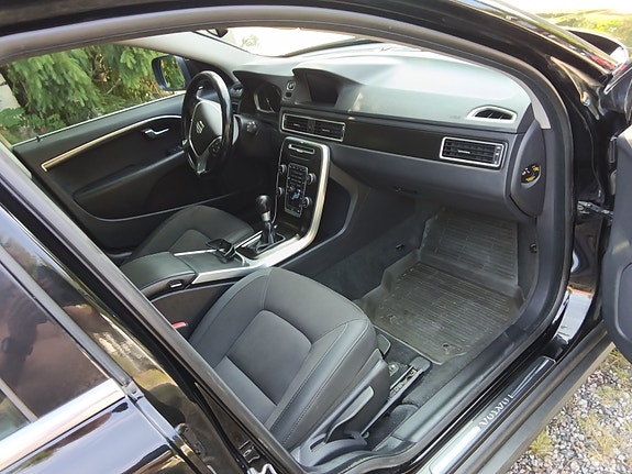 Volvo XC70 5 of 5