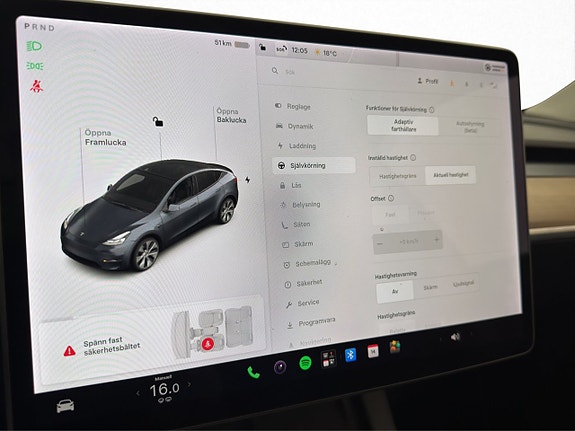 Tesla Model Y 19 of 30
