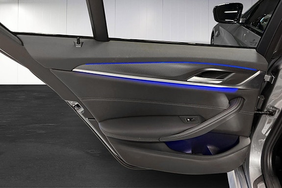 BMW 520 15 of 26