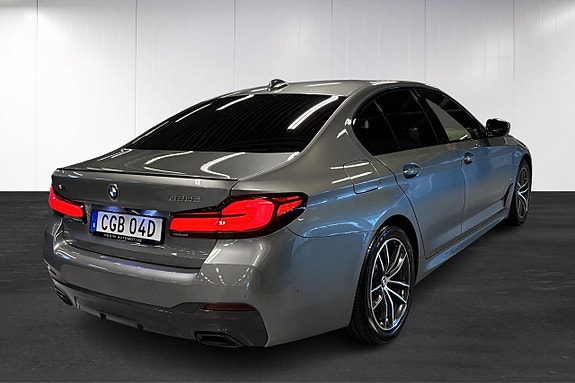 BMW 520 3 of 5