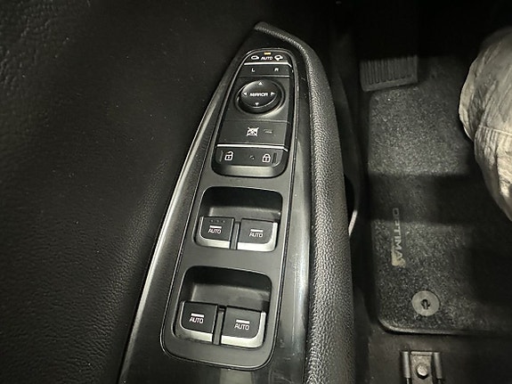 Kia Optima 18 of 24
