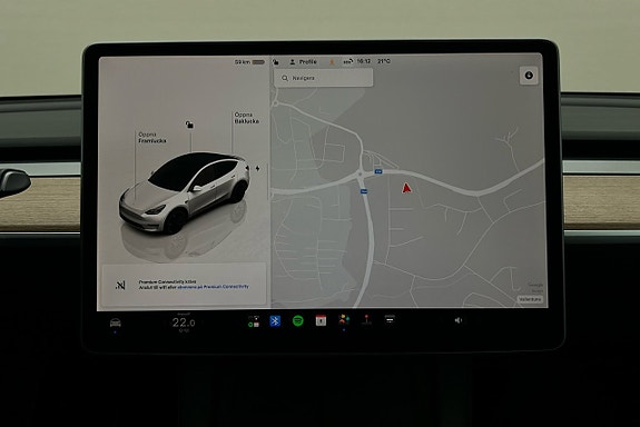 Tesla Model Y 7 of 26