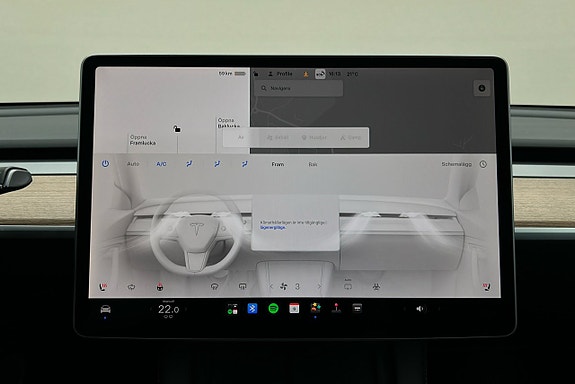 Tesla Model Y 19 of 26