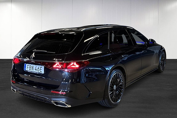 Mercedes-Benz E300 de 3 of 23